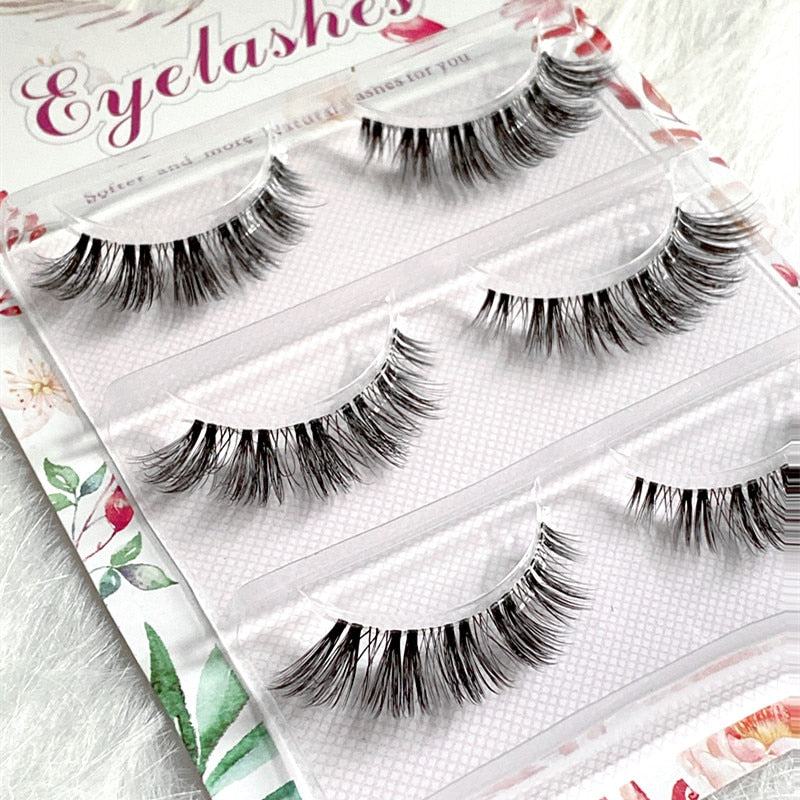 NATURAL LASHES