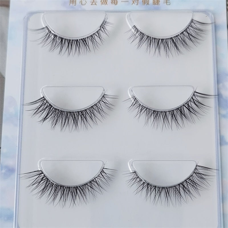 NATURAL LASHES