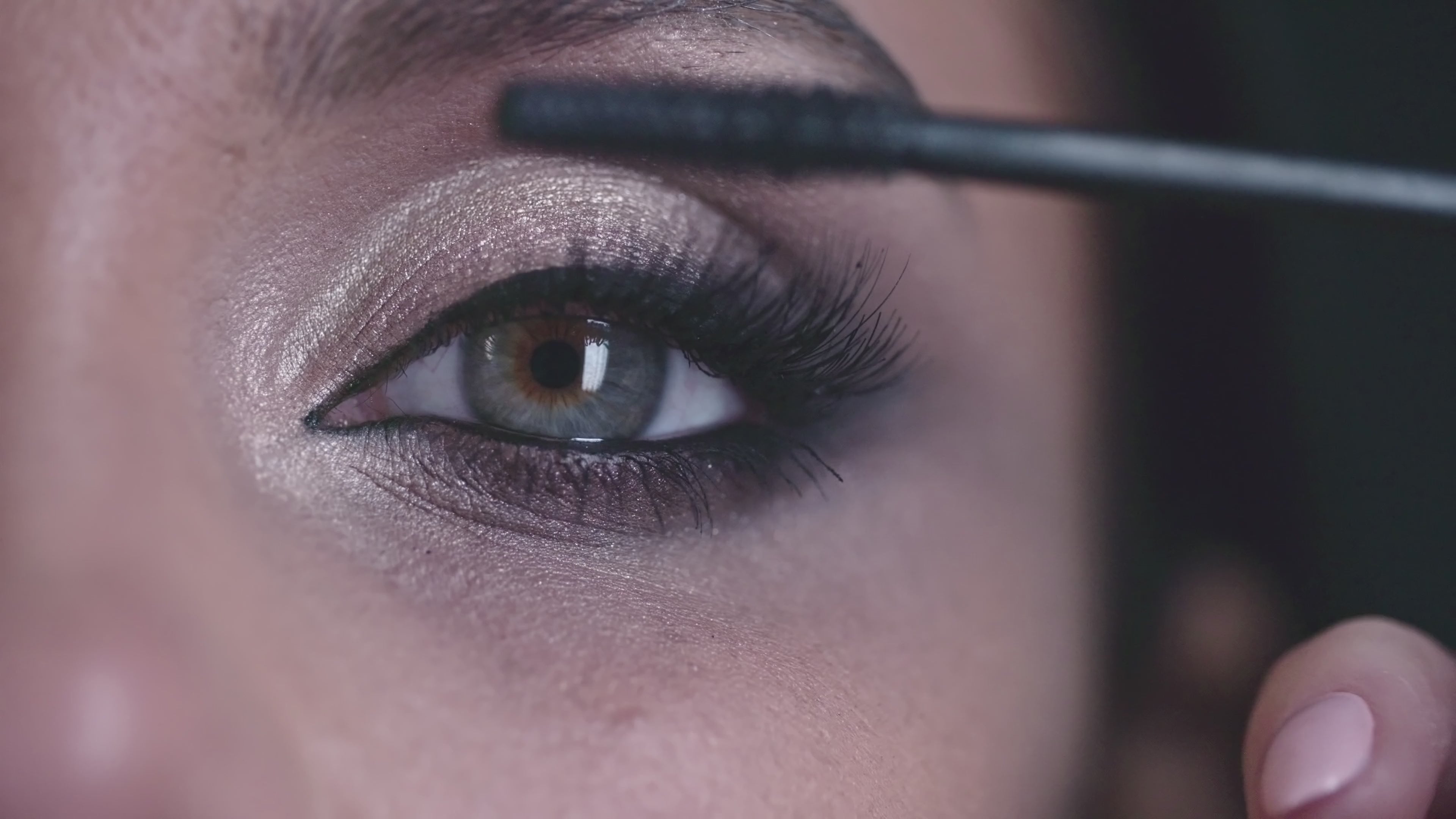 Load video: At EMYQUE, we believe that your eyes are the windows to your soul, and we are dedicated to enhancing their beauty with our exquisite eye and eyelash products. Step into a world of enchantment as you explore our curated collection, designed to elevate your eye game to new heights.